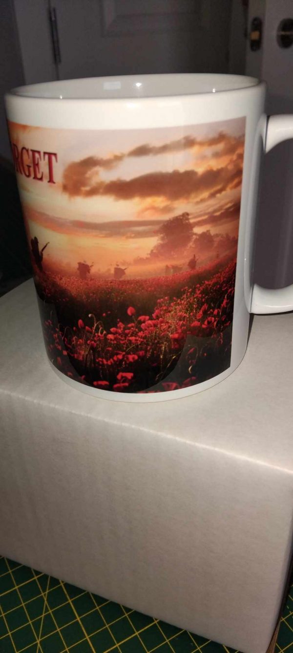 Lest We Forget mug - Image 4